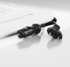 Mobicool MQ40W Thermo-elektrische Koelbox - 39 Liter - 12V / 230V - Blauw 9 Mobicool MQ40W Thermo-elektrische Koelbox - 39 Liter - 12V / 230V - Blauw -Bo-Camp Winkel 1200x1140 1