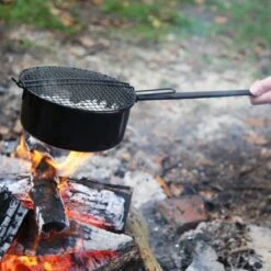 3BMT Popcorn Pan Voor Kampvuur - Met Popcorn Mais - Ook Voor BBQ -Bo-Camp Winkel 1200x1200 1212