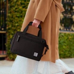 Brisby 4 Laags Geïsoleerde Koeltas - Lunchtas 12 Liter - Extra Ruimte Uitvouwbaar- Zwart -Bo-Camp Winkel 1200x1200 309