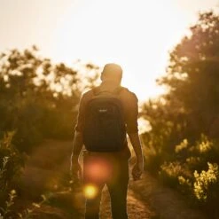 Koelrugtas - 23L - Wandelrugzak - Dagrugzak - Outdoor Rugzak - Dames & Heren - Zwart 14 Koelrugtas - 23L - Wandelrugzak - Dagrugzak - Outdoor Rugzak - Dames & Heren - Zwart -Bo-Camp Winkel 1200x1200 369