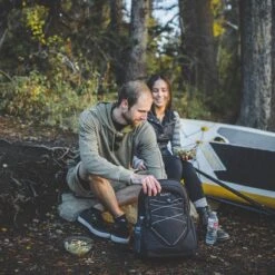 Koeltas Rugzak (25L) - Geschikt Voor 28 Blikjes - Lunchtas Voor Dames En Heren - Zwart 17 Koeltas Rugzak (25L) - Geschikt Voor 28 Blikjes - Lunchtas Voor Dames En Heren - Zwart -Bo-Camp Winkel 1200x1200 414