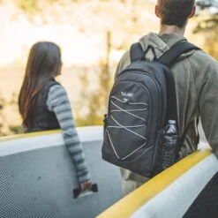 Koeltas Rugzak (25L) - Geschikt Voor 28 Blikjes - Lunchtas Voor Dames En Heren - Zwart 22 Koeltas Rugzak (25L) - Geschikt Voor 28 Blikjes - Lunchtas Voor Dames En Heren - Zwart -Bo-Camp Winkel 1200x1200 417