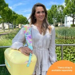 Merkloos Polarbox - Koelbox - Met Schouderband - Geel - 20 Liter - 45x30x(H)27cm -Bo-Camp Winkel 1200x1200 582