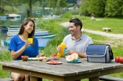 Campingaz Fold 'n Cool Koeltas - 10 Liter - Blauw/grijs -Bo-Camp Winkel 1200x798 3