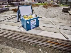 Makita 198253-4 CoolMbox Koelbox - 18 Liter -Bo-Camp Winkel 1200x900 1