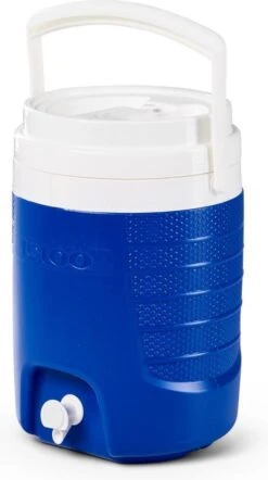 Igloo Sport 2 Gallon - Kleine Drankdispenser - 7,6 Liter - Blauw 17 Igloo Sport 2 Gallon - Kleine Drankdispenser - 7,6 Liter - Blauw -Bo-Camp Winkel 670x1200 1