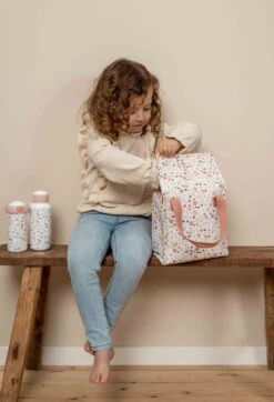 Little Dutch - Koeltas - Flowers & Butterflies 15 Little Dutch - Koeltas - Flowers & Butterflies -Bo-Camp Winkel 818x1200 4