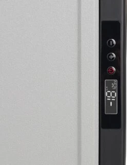 Campart Koelbox XXL CB-8695 – Koelen En Vriezen – LED Display Met Digitale Temperatuurweergave - Coolbox 230V En 12V - 35 Liter - Zwart -Bo-Camp Winkel 923x1200